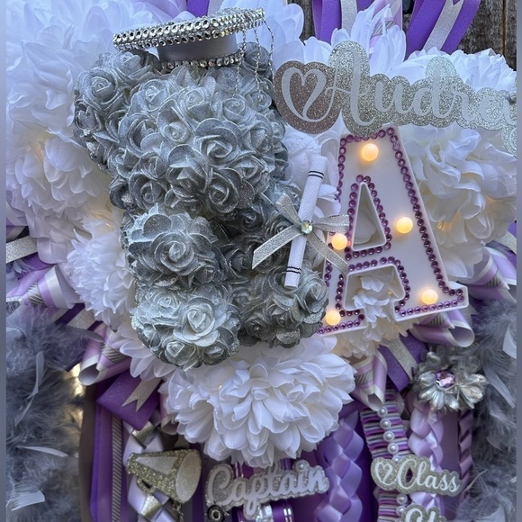 Corsage Mum NEW Custom for bridal shower or  any special event - Picture 12 of 17